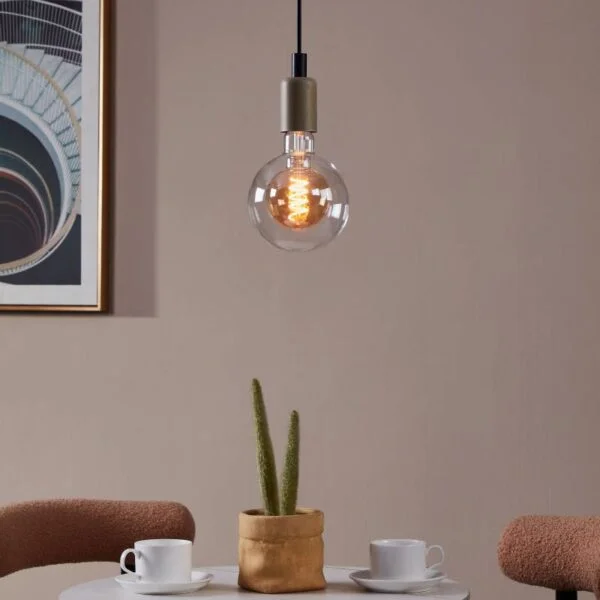 Eglo 110258 E27-LED-G125 Ampul 1X4W Amber, Şeffaf 2000K 200 Lümen Dim Edilebilir