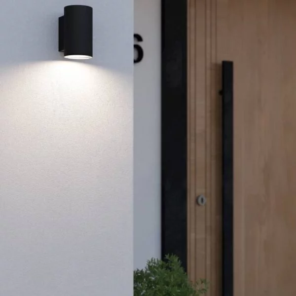 Eglo 900995 Dış Mekan " Izzalını " Siyah Galvanizli Çelik Duvar Aplik Aydınlatma Gu10-Led Max: 1X2,8W Ip44 Boy: 11,5 Cm